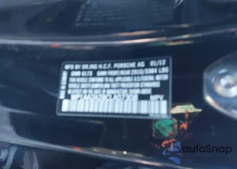 2012 Porsche Cayenne z USA, uszkodzony, nr VIN WP1AA2A28CLA07308